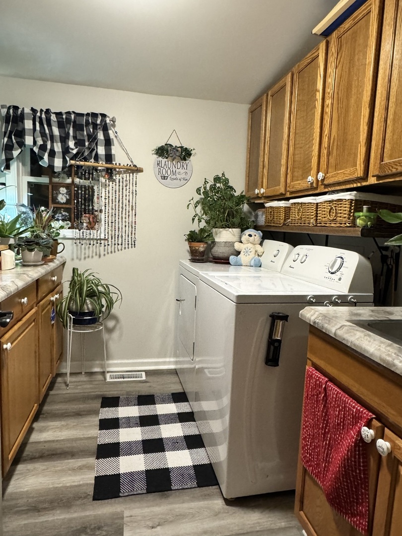 2728 West Brooklyn Road Compton, IL 61318 - Photo 15 of 41