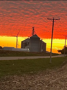 $329,900 | 2728 West Brooklyn Road, Compton, IL 61318