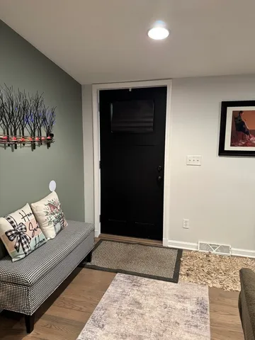 $329,900 | 2728 West Brooklyn Road, Compton, IL 61318