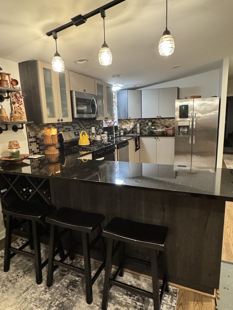 2728 West Brooklyn Road Compton, IL 61318 - Photo 9 of 41