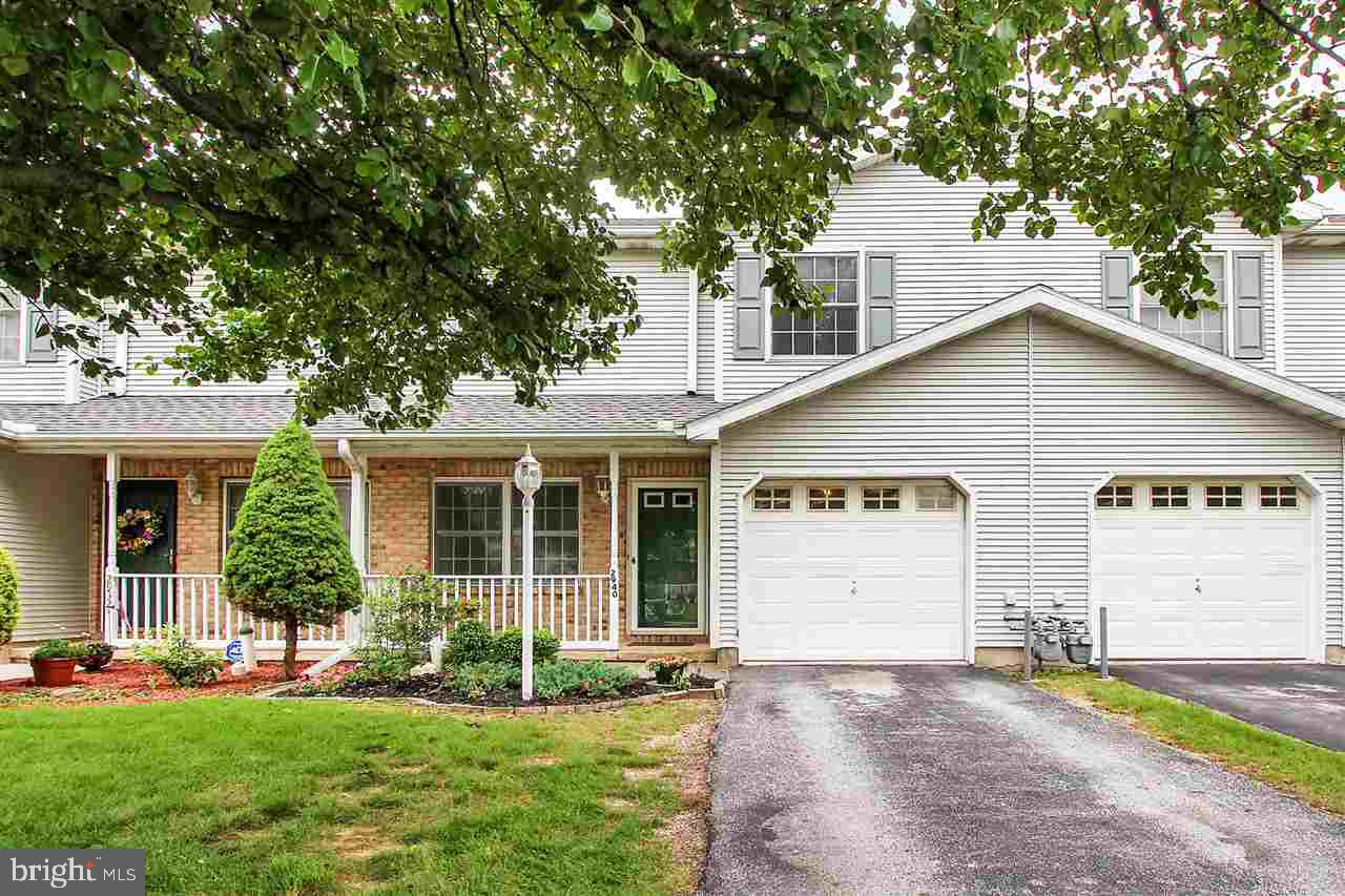 2940 Robin Road York, PA 17404 - Photo 1 of 27 Gallery Image 1