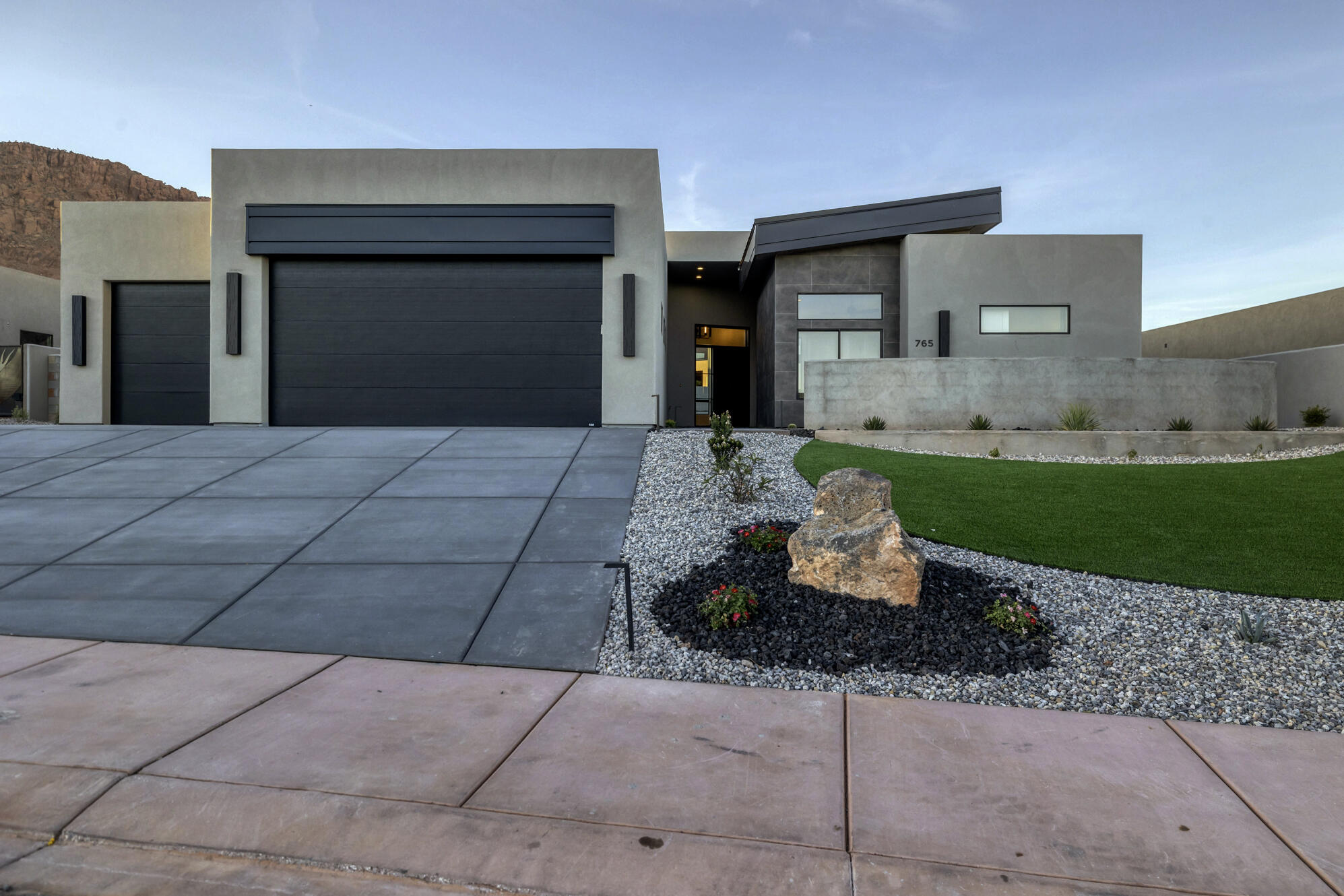 765 Red Wash Circle Ivins, UT 84738 - Photo 4 of 88 2