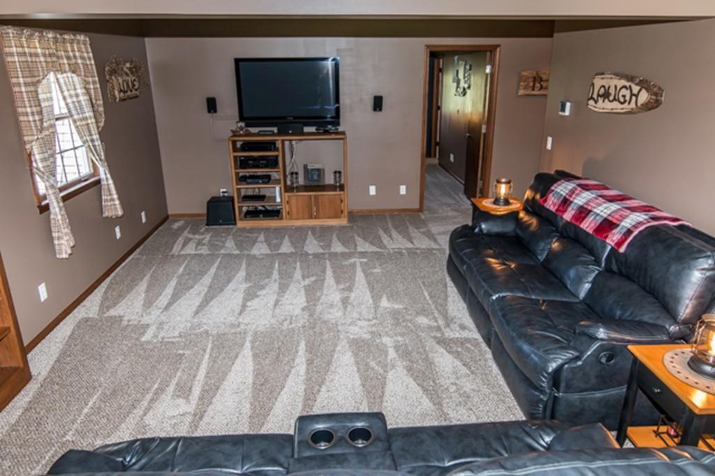14731 Hyatt Road Mount Vernon, OH 43050 - Photo 11 of 53 Gallery Image 11