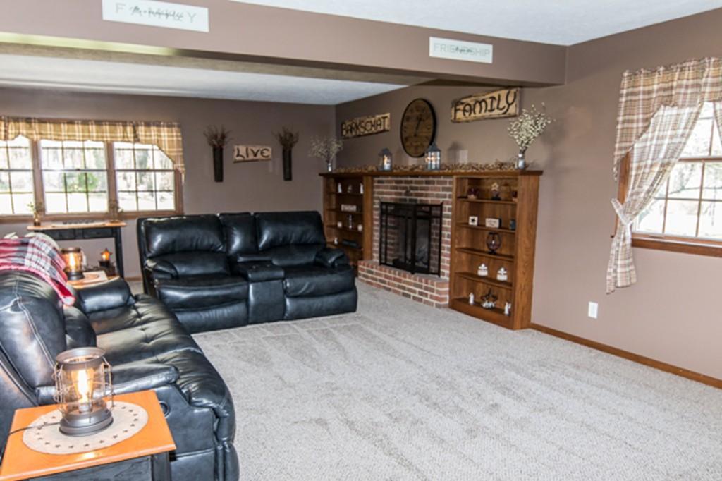 14731 Hyatt Road Mount Vernon, OH 43050 - Photo 6 of 53 Gallery Image 6