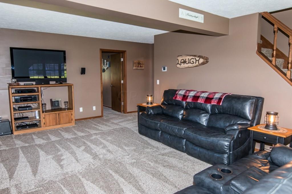 14731 Hyatt Road Mount Vernon, OH 43050 - Photo 9 of 53 Gallery Image 9