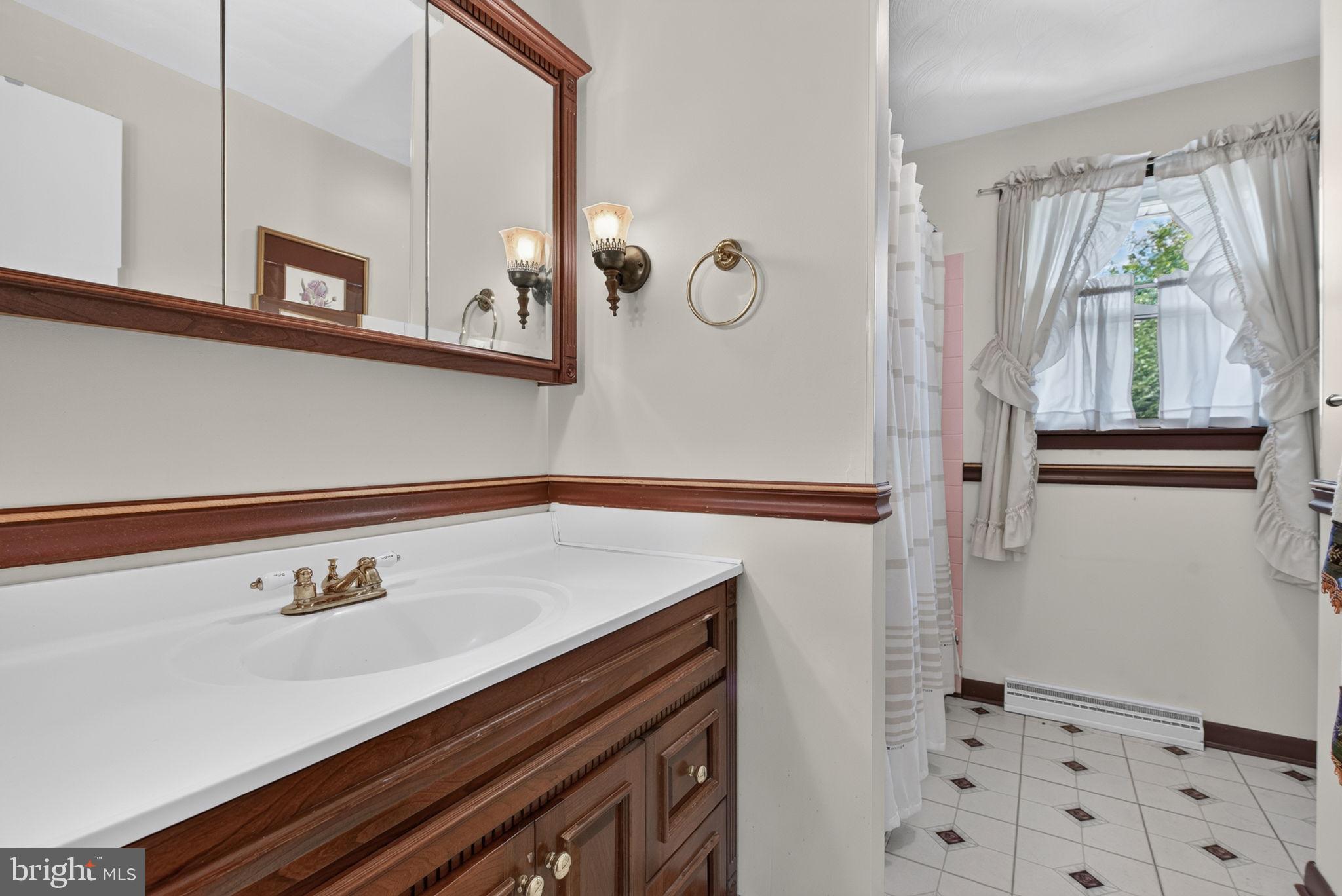 140 Margate Road York, PA 17408 - Photo 37 of 46