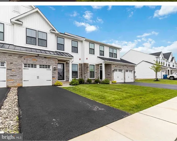$498,000 | 7944 Milltown Circle, Cheltenham, PA 19012