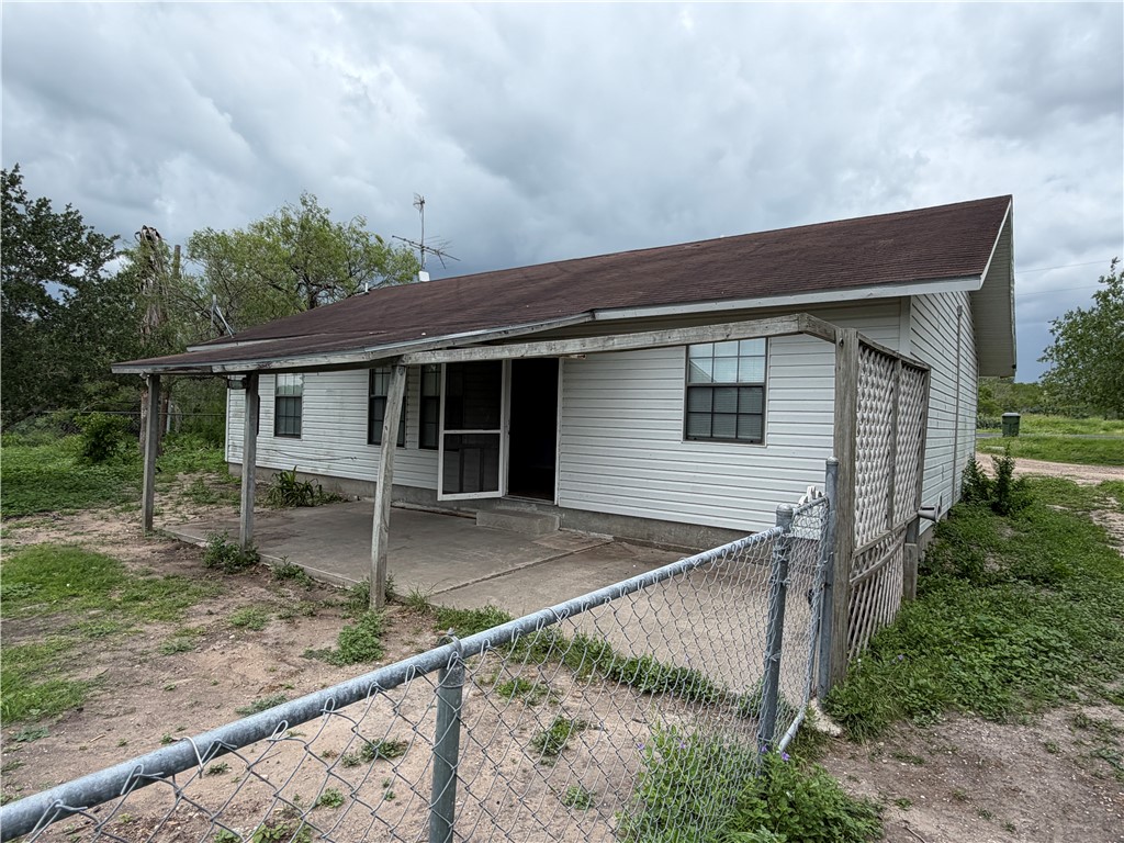 121 Lauryn Street Three Rivers, TX 78071 - Photo 11 of 11