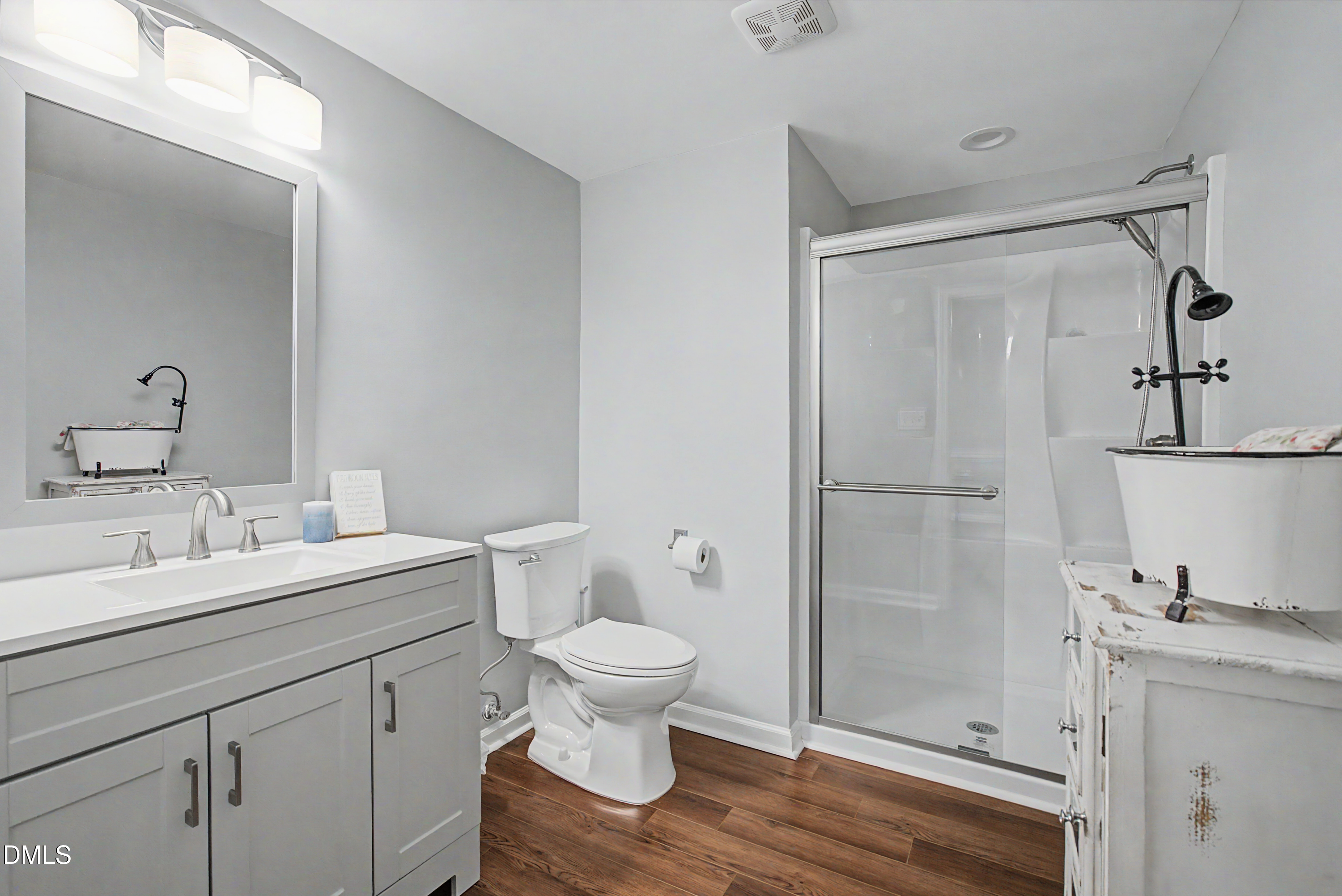 5517 North Hawthorne Way Raleigh, NC 27613 - Photo 71 of 84