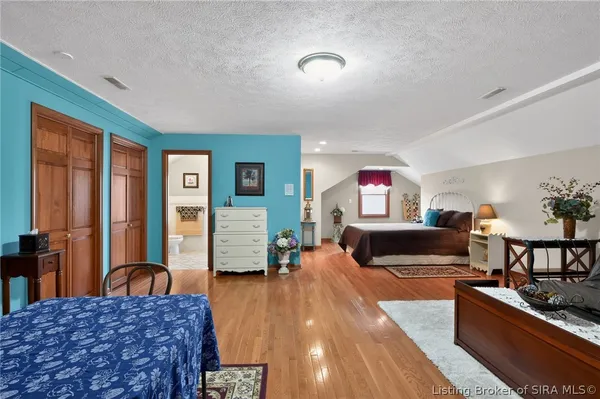 $815,000 | 7135 East Hiawatha Heights, Leavenworth, IN 47137