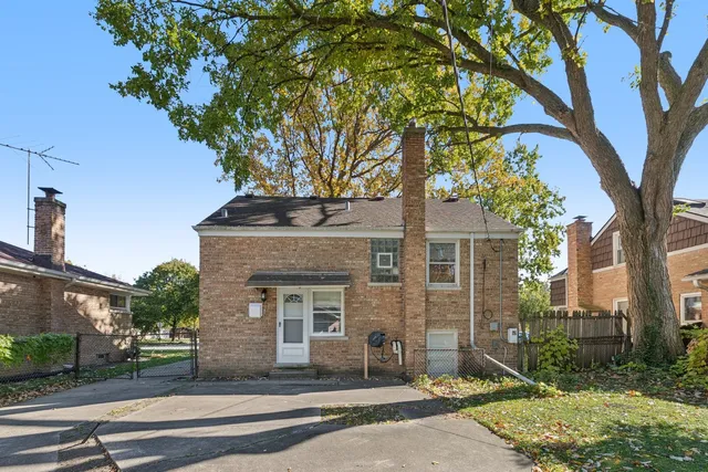 $479,900 | 8846 Austin Avenue, Morton Grove, IL 60053