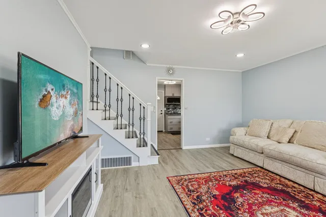 $479,900 | 8846 Austin Avenue, Morton Grove, IL 60053