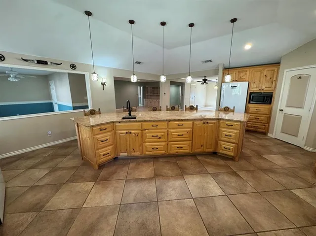 $499,000 | 3308 Royal View Drive, Willow Park, TX 76087