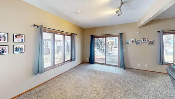 $675,000 | 23441 735th Avenue, Dassel, MN 55325