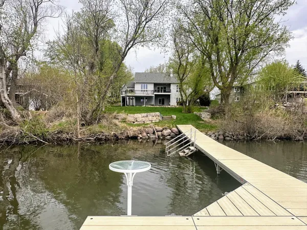 $675,000 | 23441 735th Avenue, Dassel, MN 55325