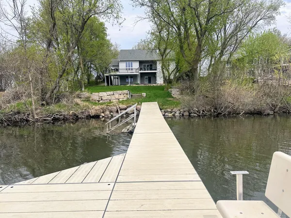 $675,000 | 23441 735th Avenue, Dassel, MN 55325