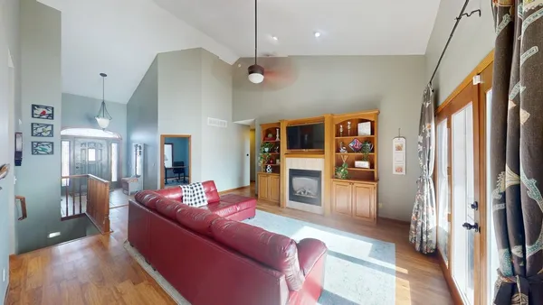 $675,000 | 23441 735th Avenue, Dassel, MN 55325