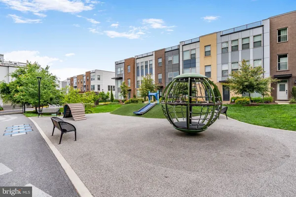 $799,990 | 5138 Longstone Way, North Bethesda, MD 20852