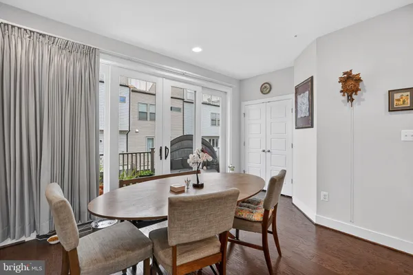 $799,990 | 5138 Longstone Way, North Bethesda, MD 20852