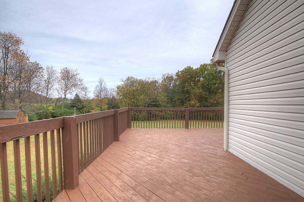 352 Ridgeview Drive Berea, KY 40403 - Photo 33 of 37 Photo 33