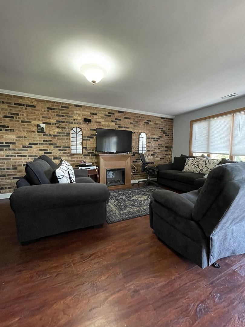 6027 103rd Street, Unit 3C Chicago Ridge, IL 60415 - Photo 5 of 13