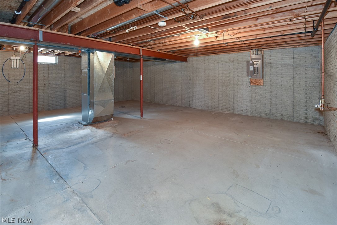 27387 Cook Road Olmsted Falls, OH 44138 - Photo 21 of 24 Gallery Image 21
