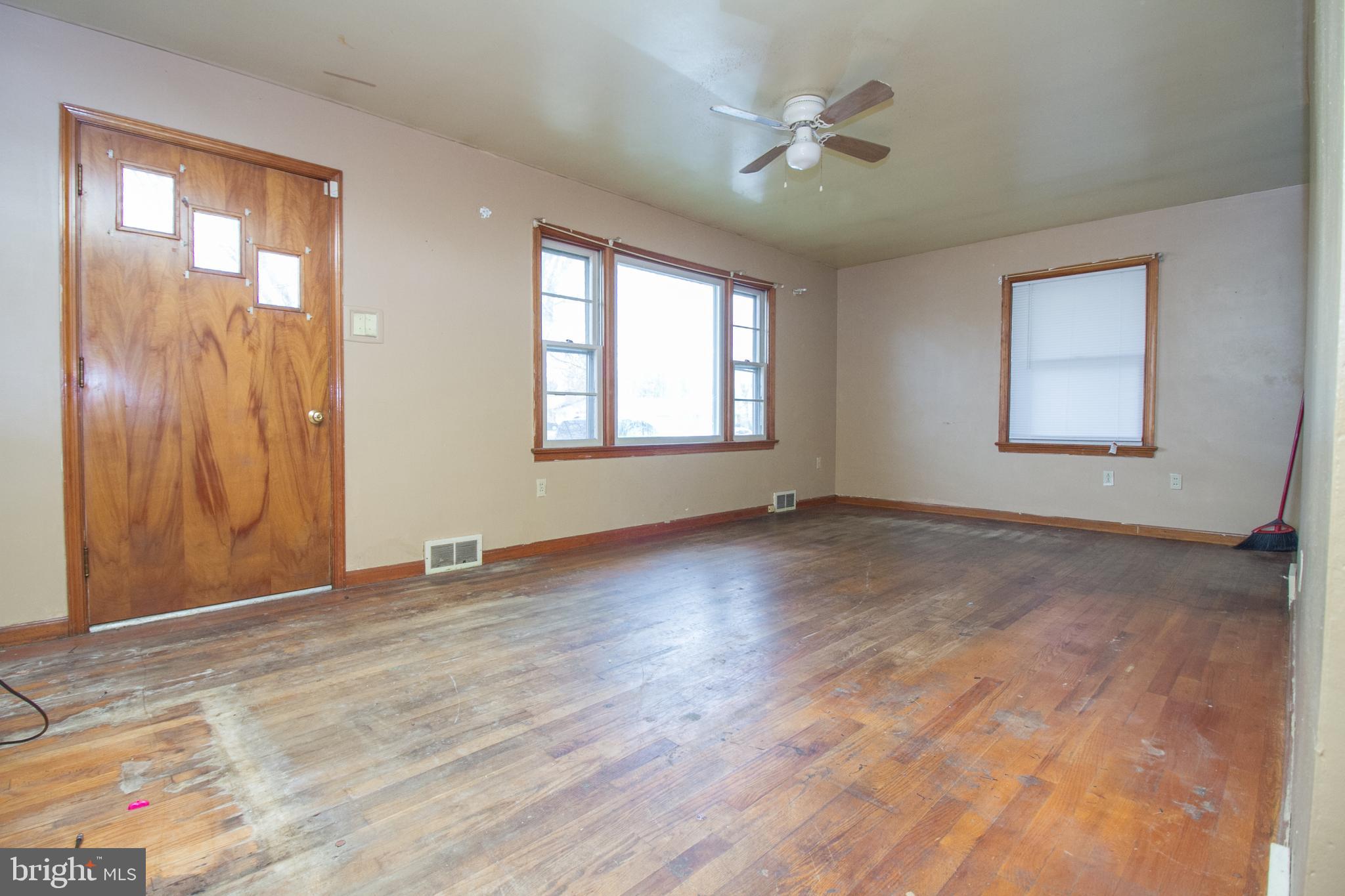 54 Harvard Road Hagerstown, MD 21742 - Photo 13 of 28 Gallery Image 13
