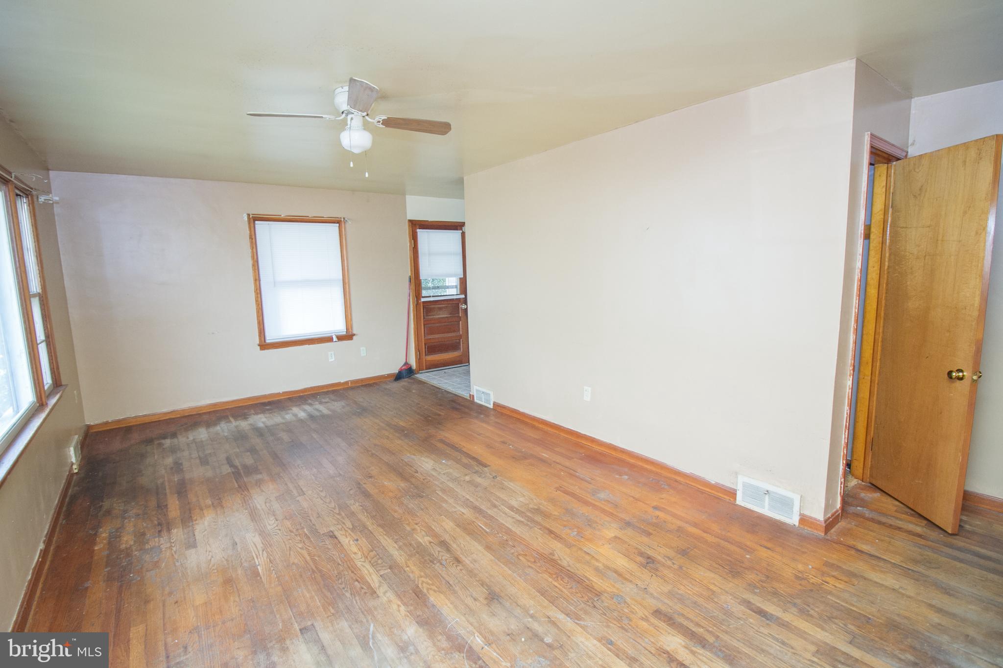54 Harvard Road Hagerstown, MD 21742 - Photo 14 of 28 Gallery Image 14