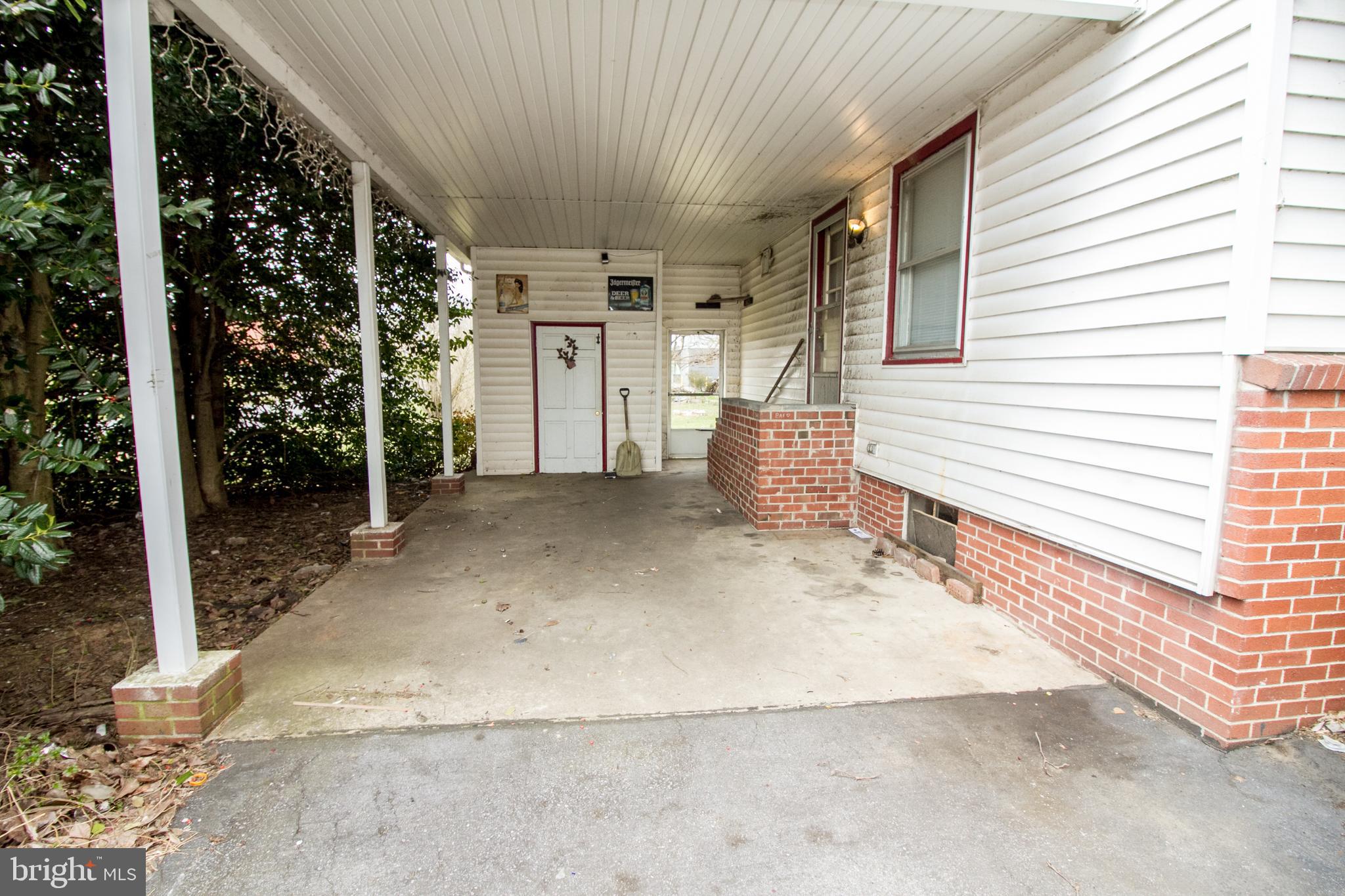 54 Harvard Road Hagerstown, MD 21742 - Photo 5 of 28 Gallery Image 5