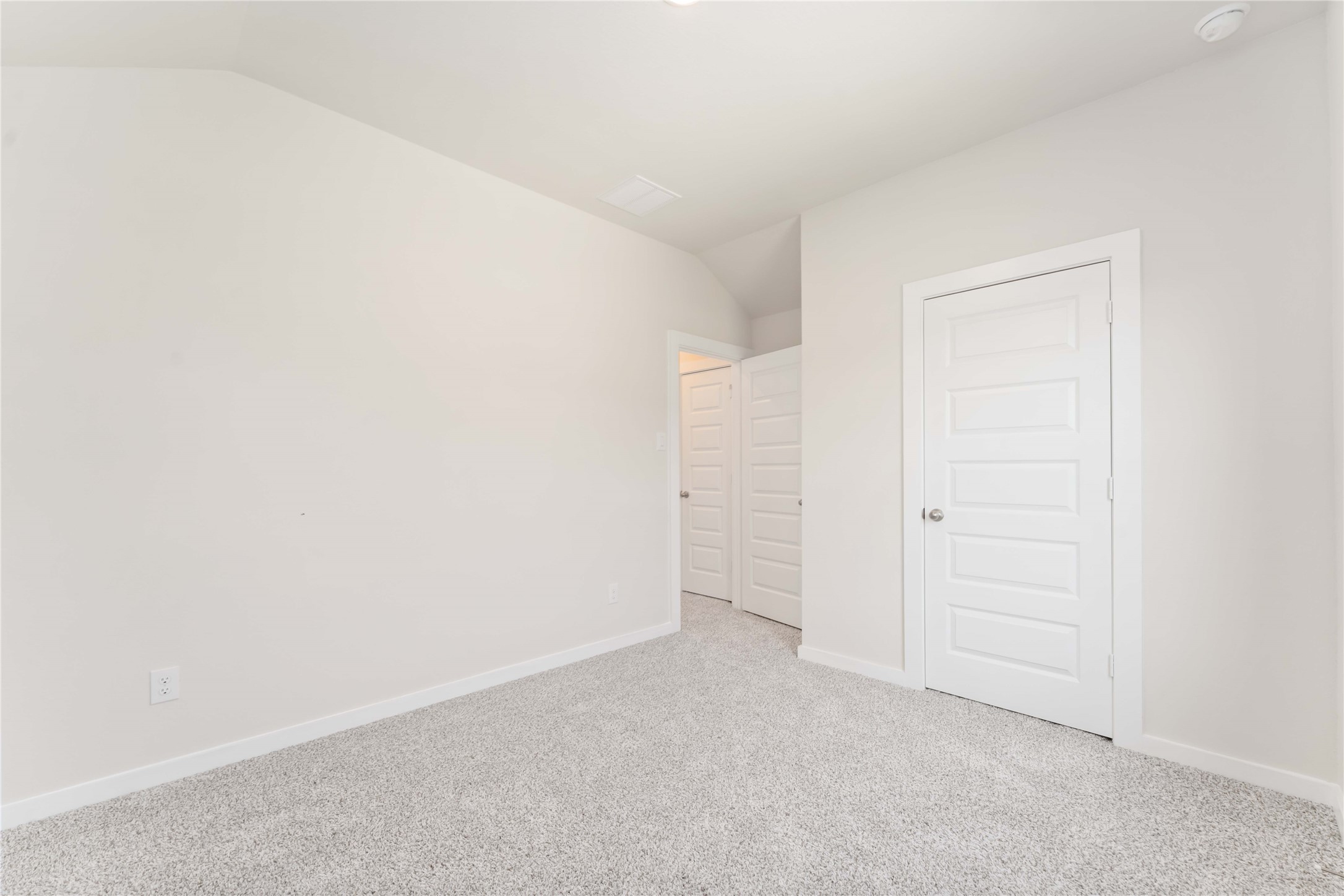 25992 Liberation Road Cleveland, TX 77328 - Photo 22 of 27 a view of an empty room