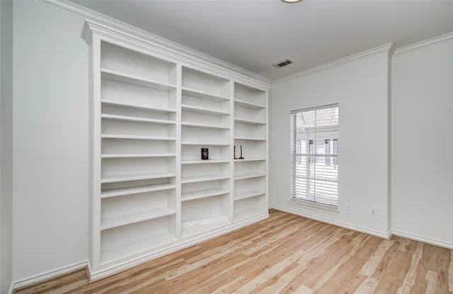 $3,500 | 1931 Woodbury Street, Houston, TX 77030