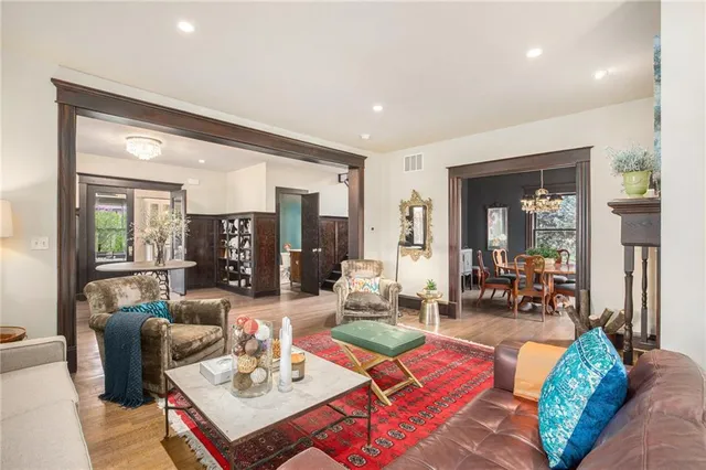 $825,000 | 2930 Campbell Street, Kansas City, MO 64109