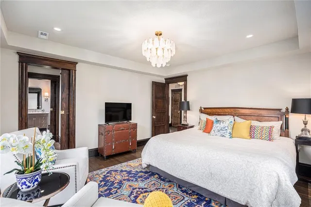 $825,000 | 2930 Campbell Street, Kansas City, MO 64109