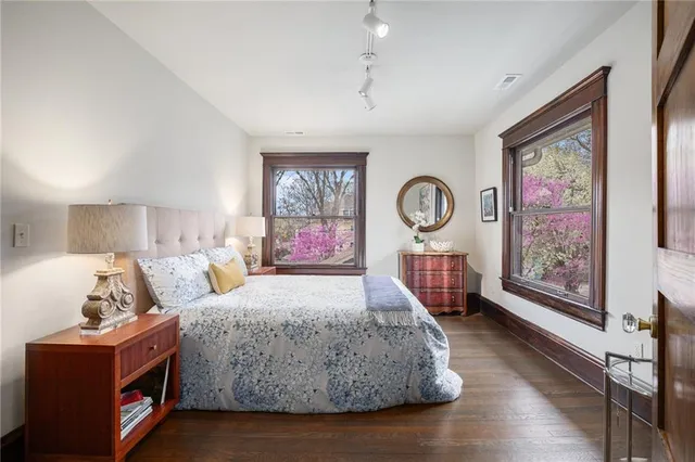 $825,000 | 2930 Campbell Street, Kansas City, MO 64109