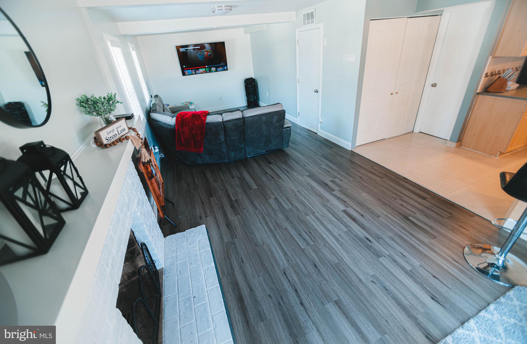 7709 Greenbrier Road Pennsauken, NJ 08109 - Photo 11 of 48