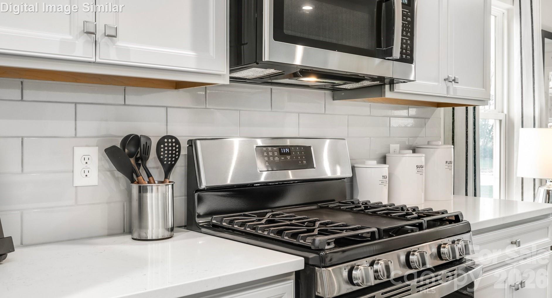 3274 Eller Drive Extension Hickory, NC 28602 - Photo 5 of 20 a close view of a stove