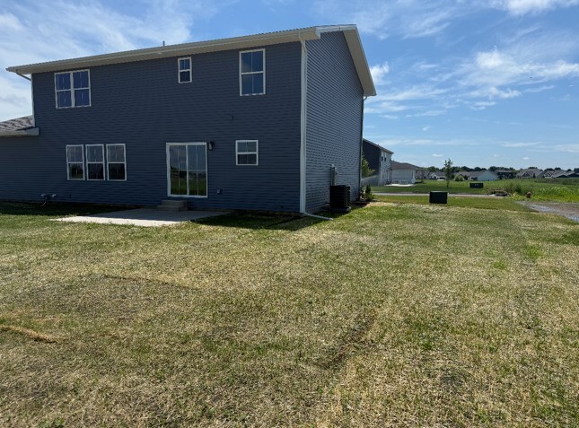2194 Corrigan Way Normal, IL 61761 - Photo 4 of 30