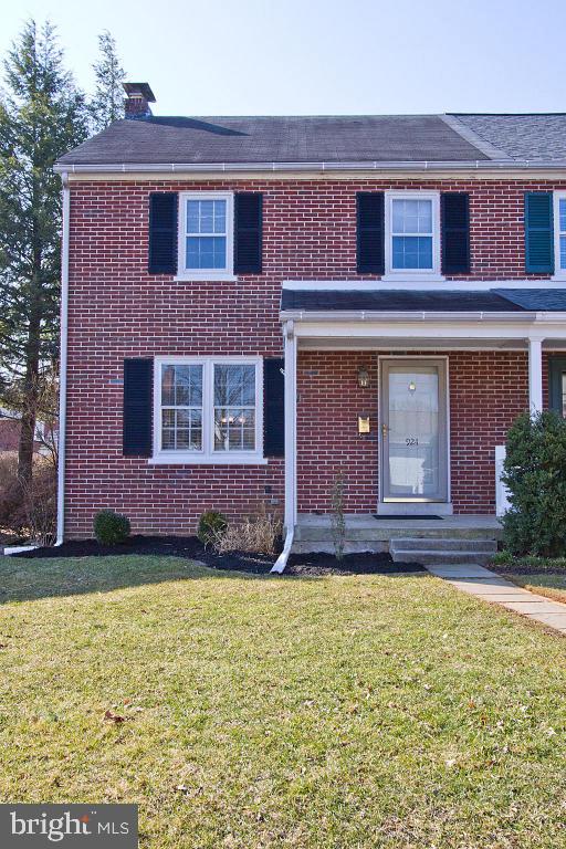 924 Pleasure Road Lancaster, PA 17601 - Photo 2 of 44 Gallery Image 2