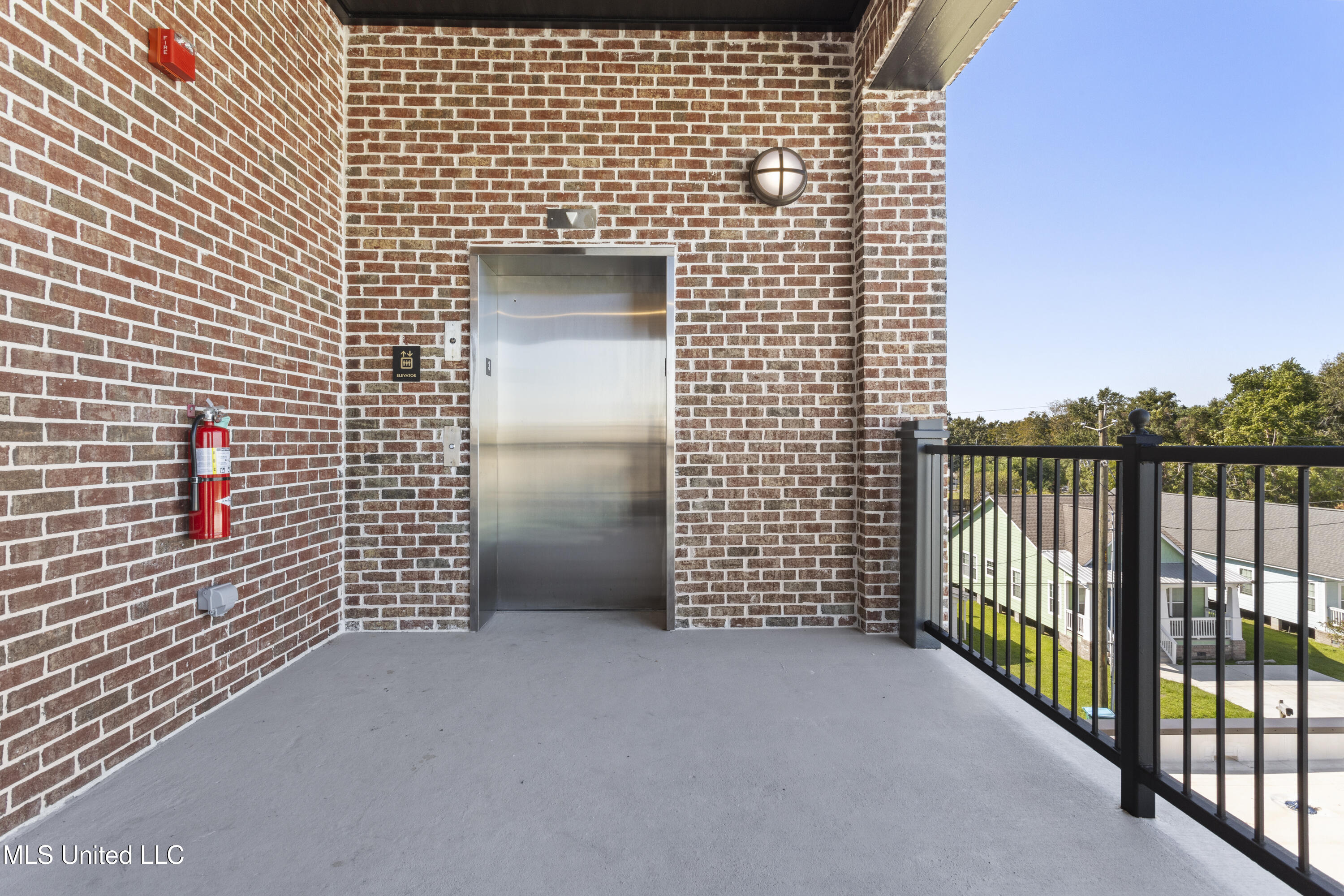 1515 Government Street, Unit A302 Ocean Springs, MS 39564 - Photo 31 of 38 Elevator