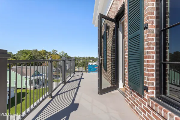 $399,000 | 1515 Government Street, Unit A302, Ocean Springs, MS 39564