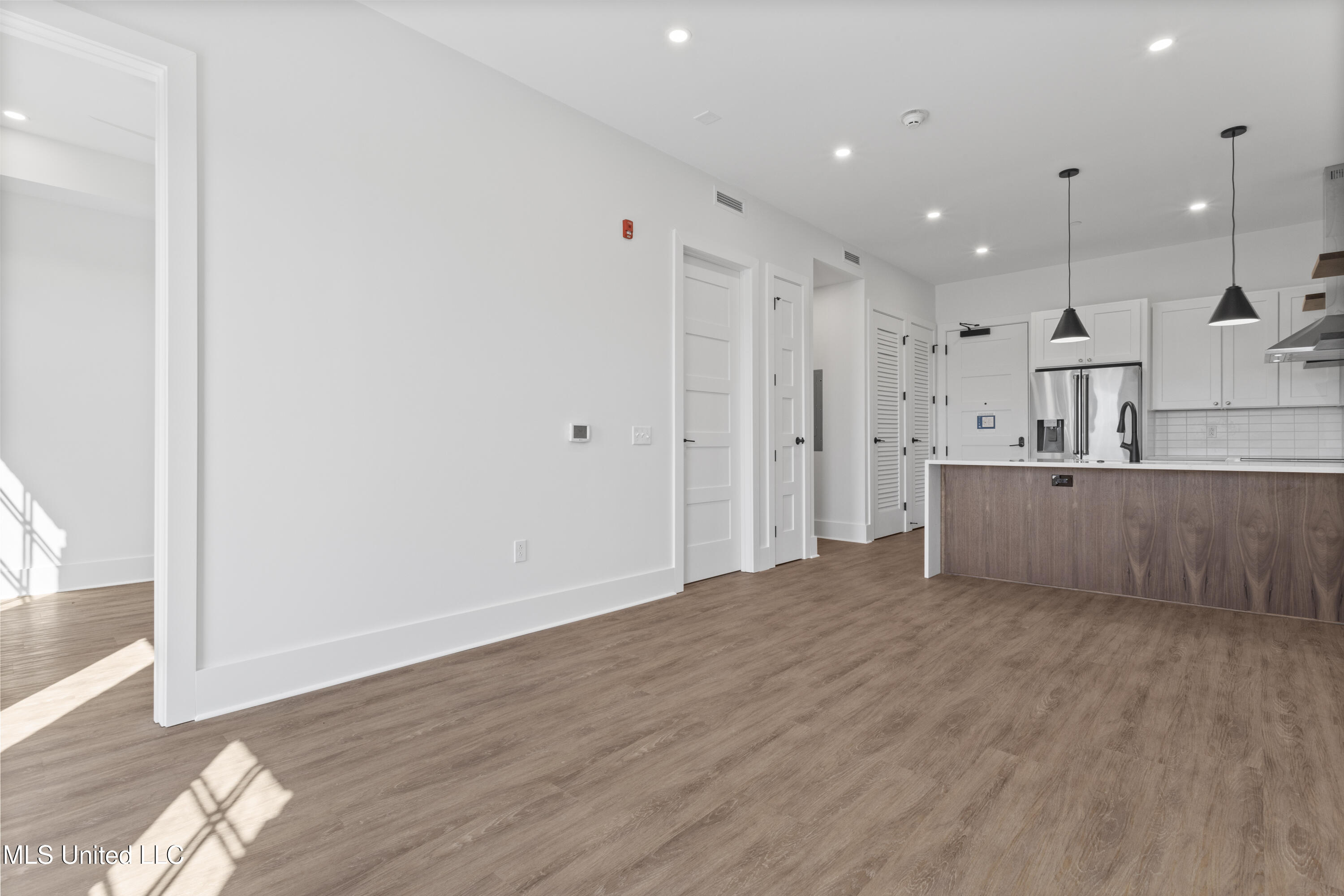 1515 Government Street, Unit A302 Ocean Springs, MS 39564 - Photo 37 of 38 Open Floor Plan
