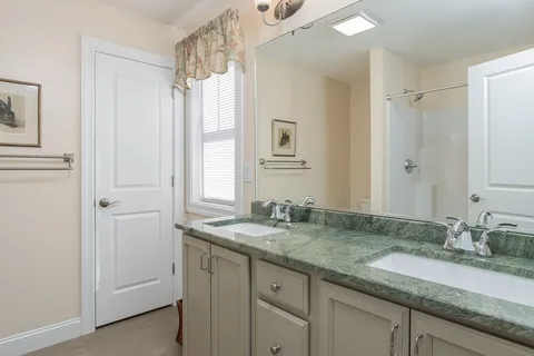 $600,000 | 13 Birch Drive, Pepperell, MA 01463