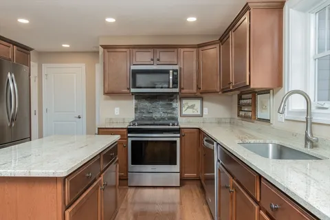 $600,000 | 13 Birch Drive, Pepperell, MA 01463