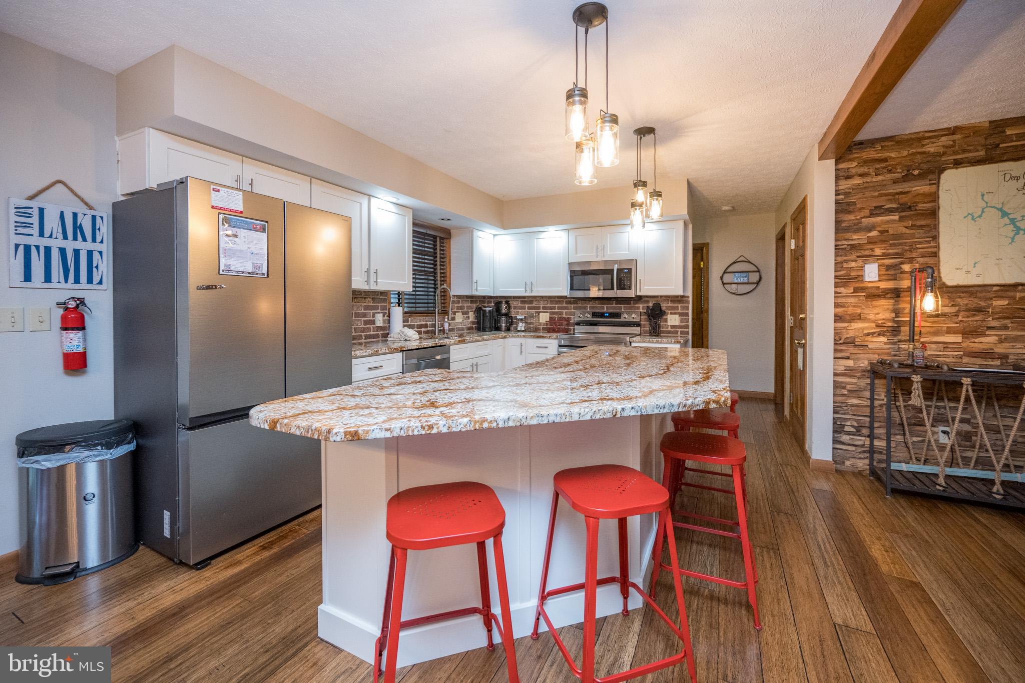 254 Middleton Road Oakland, MD 21550 - Photo 14 of 63 Gallery Image 14