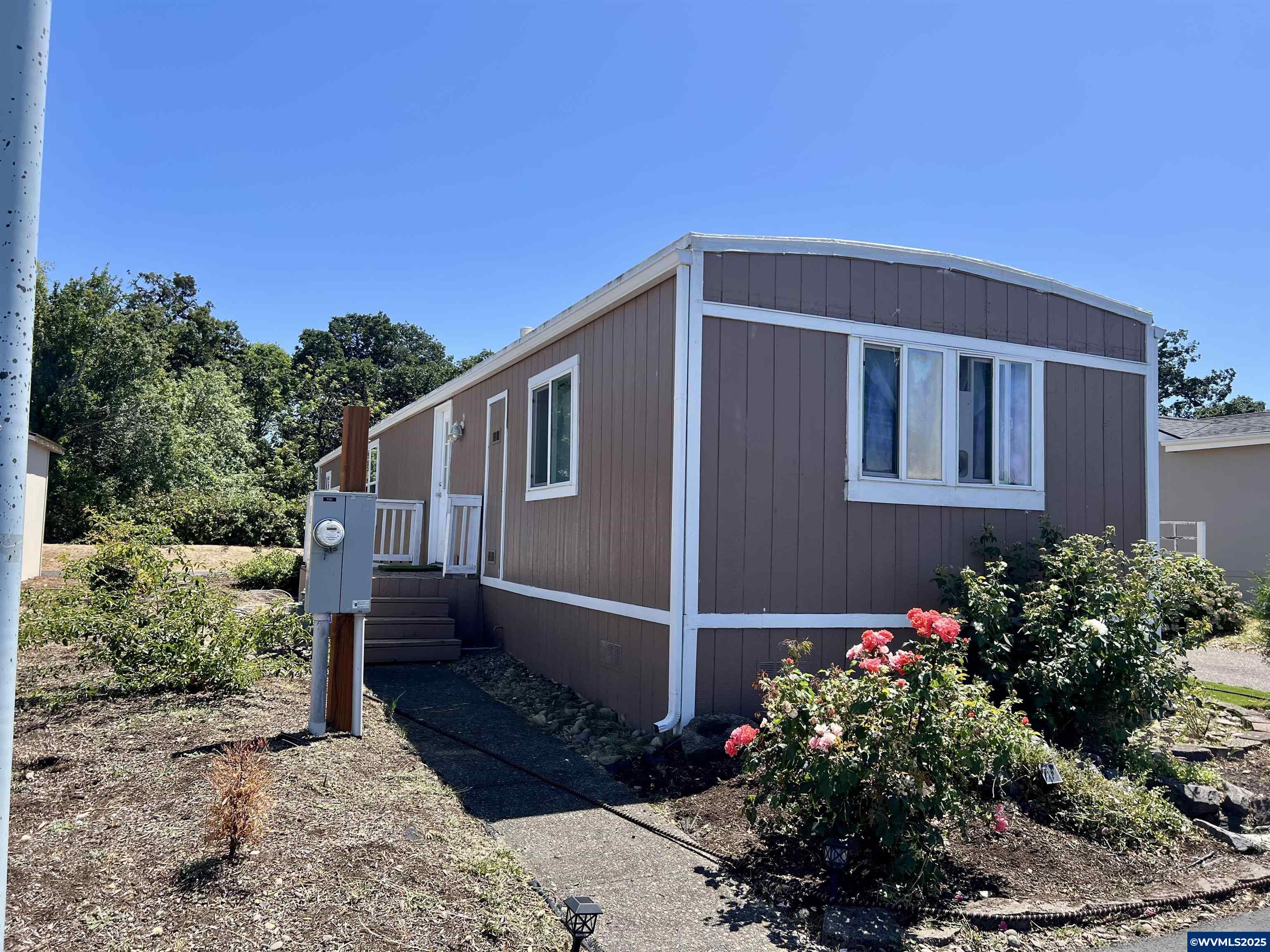 3390 Turner Road Southeast Salem, OR 97302 - Photo 4 of 20 Gallery Image 4