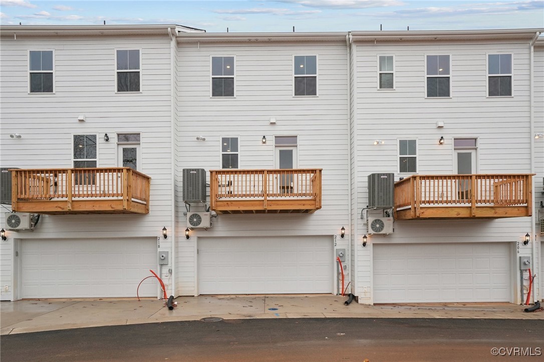 218 That Way Midlothian, VA 23114 - Photo 19 of 22 a view of multiple house
