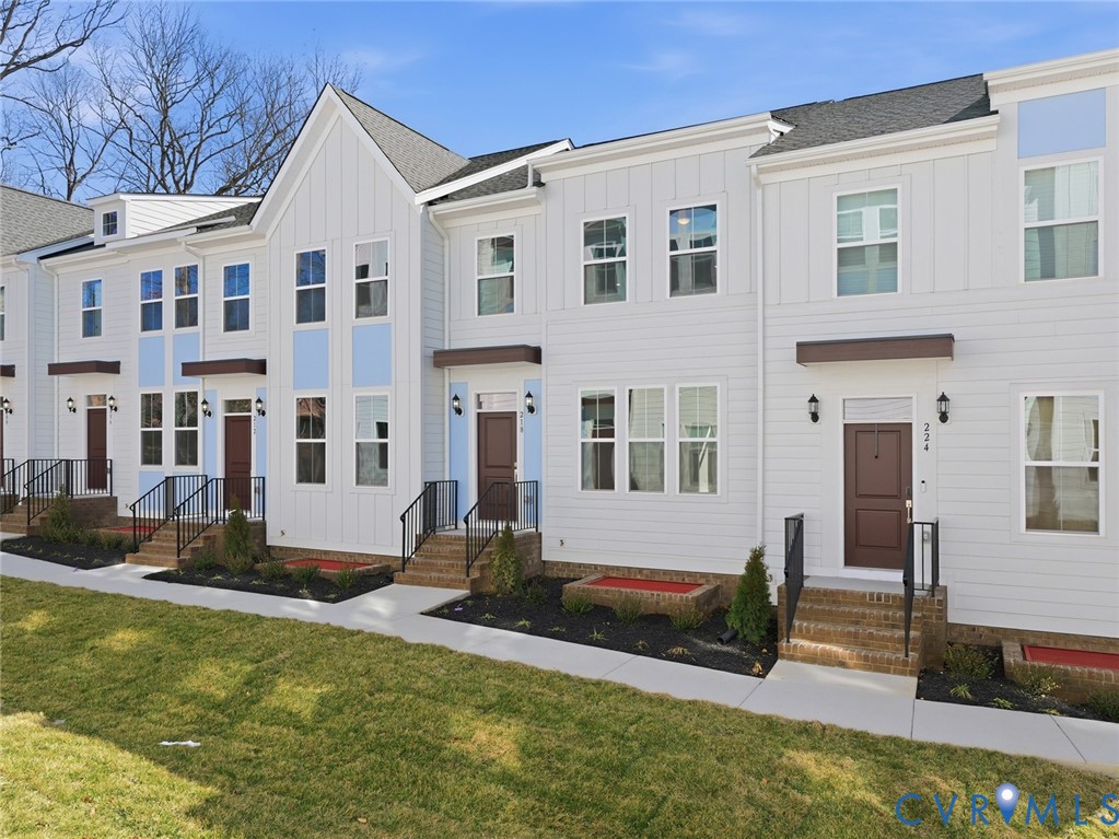 218 That Way Midlothian, VA 23114 - Photo 2 of 27