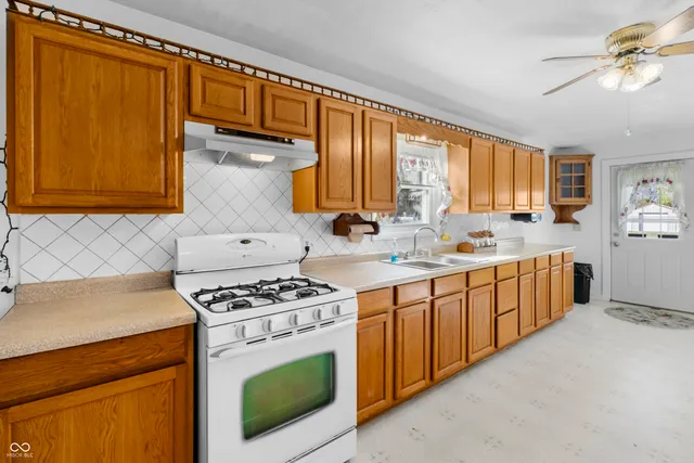 $152,000 | 1620 Jonesville Road, Columbus, IN 47201