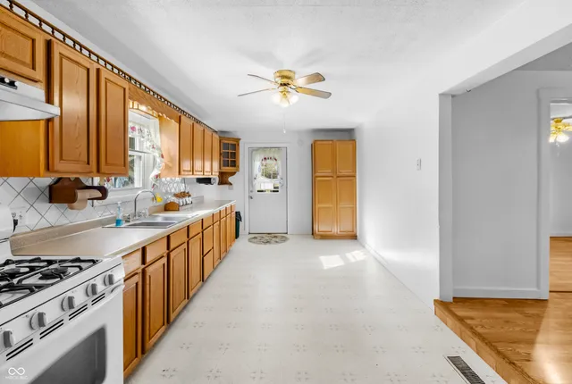 $152,000 | 1620 Jonesville Road, Columbus, IN 47201