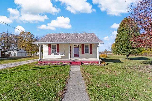 $152,000 | 1620 Jonesville Road, Columbus, IN 47201